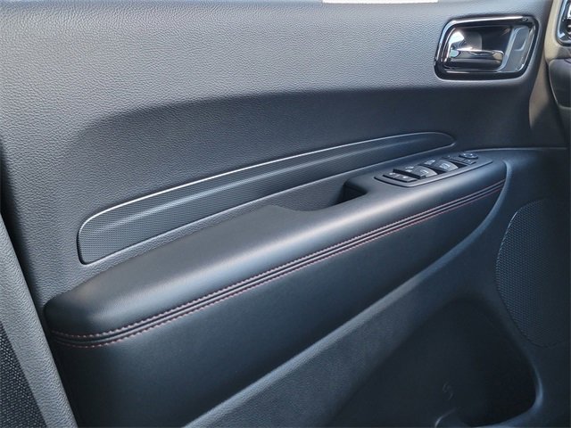Certified 2025 Dodge Durango GT w/ Blacktop Package image 38