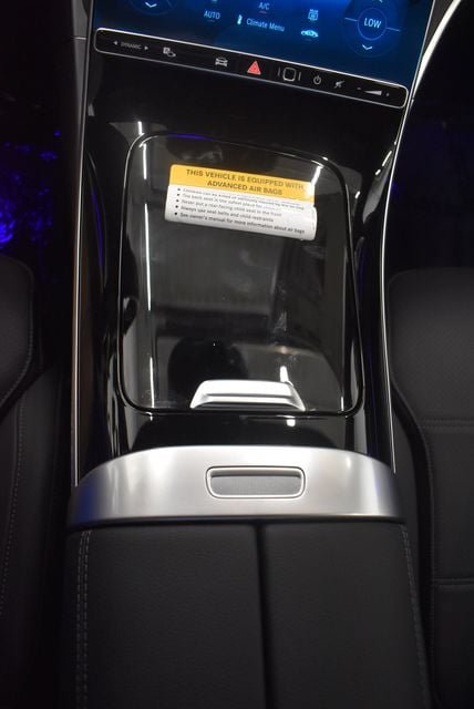 New 2026 Mercedes-Benz C 300 4MATIC Sedan image 30