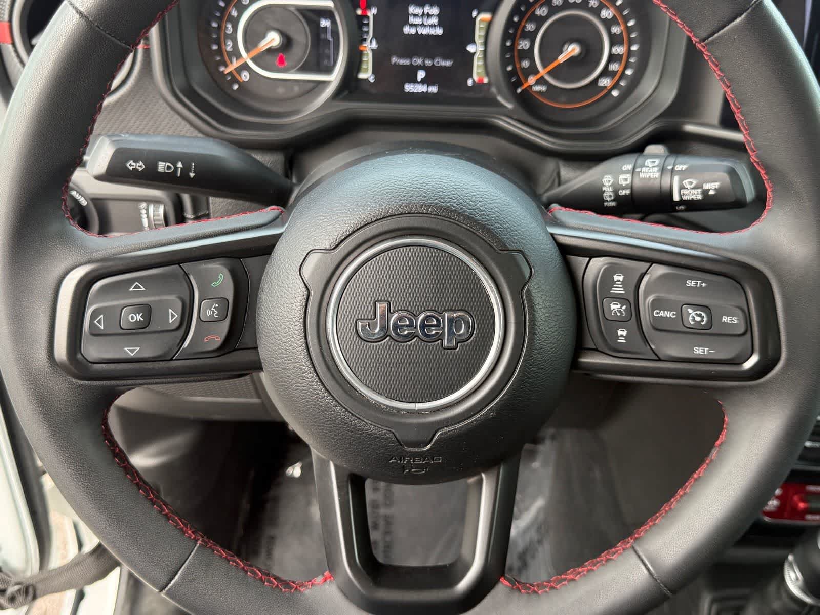 Used 2024 Jeep Wrangler Unlimited Rubicon AWD/4WD image 15