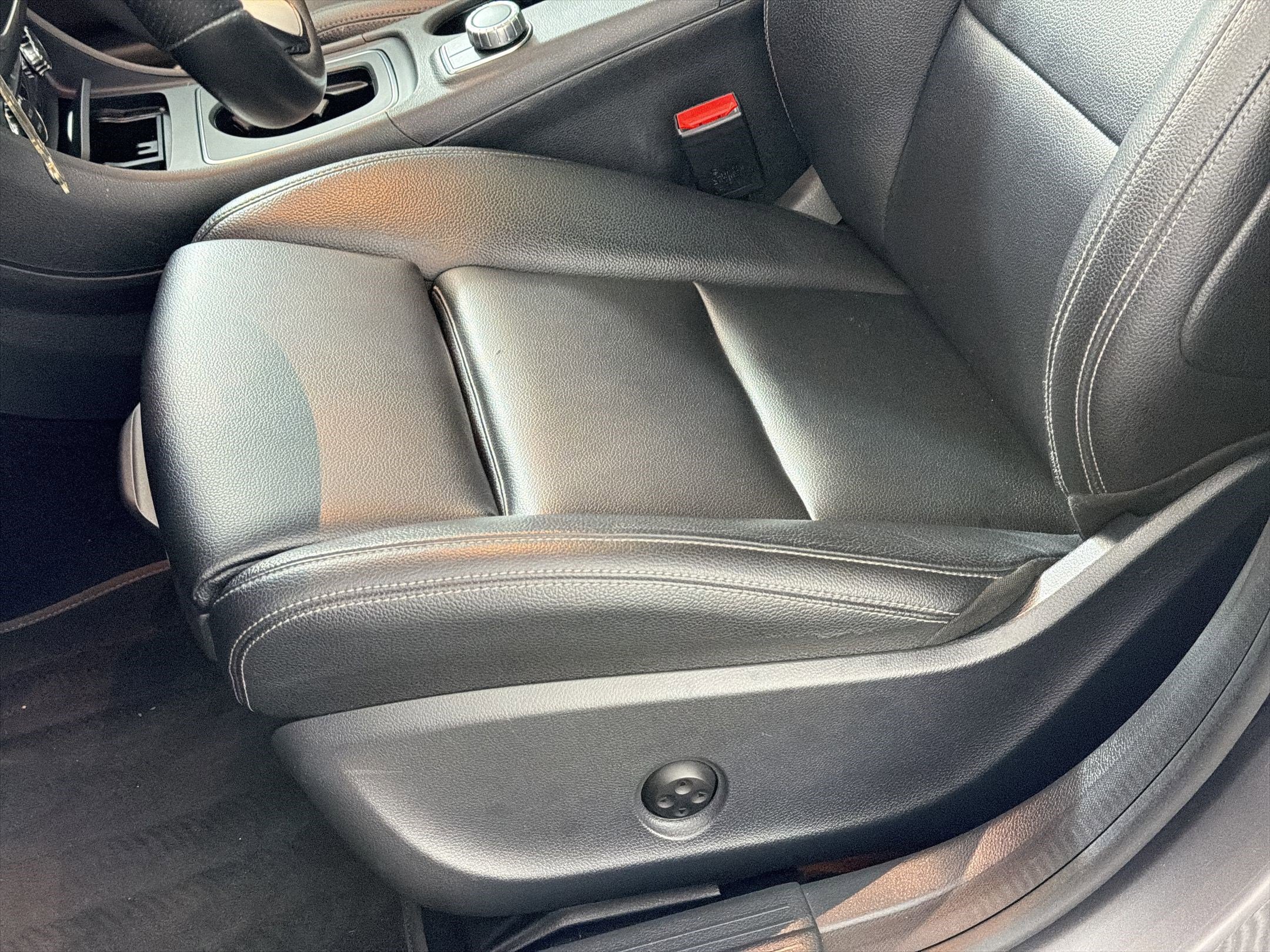 Certified 2016 Mercedes-Benz CLA 250 4MATIC image 14