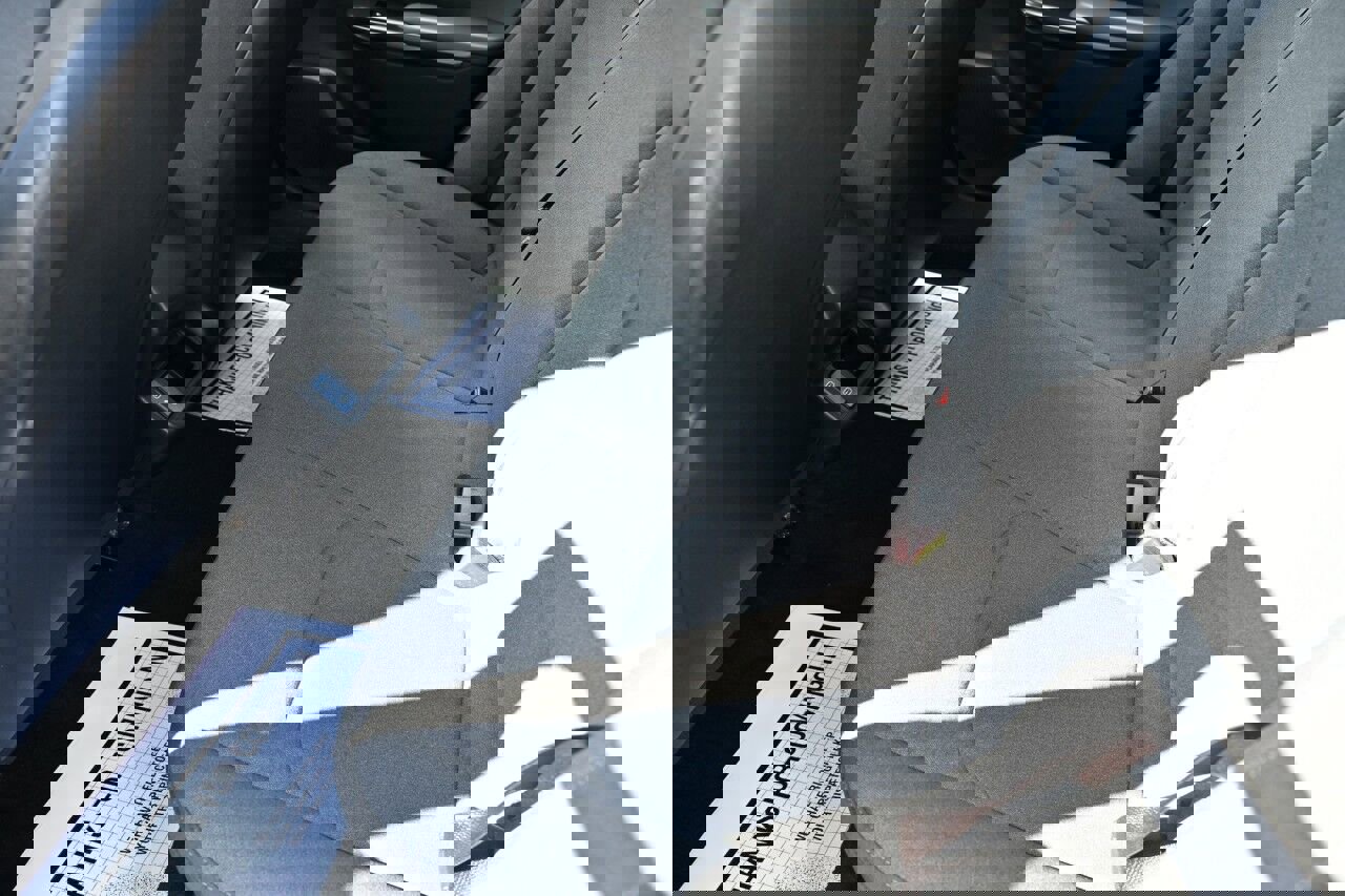 Used 2025 Kia K4 LXS image 11