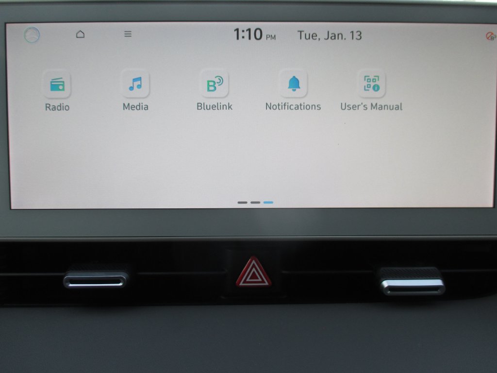 New 2024 Hyundai Ioniq 5 SE AWD/4WD image 9