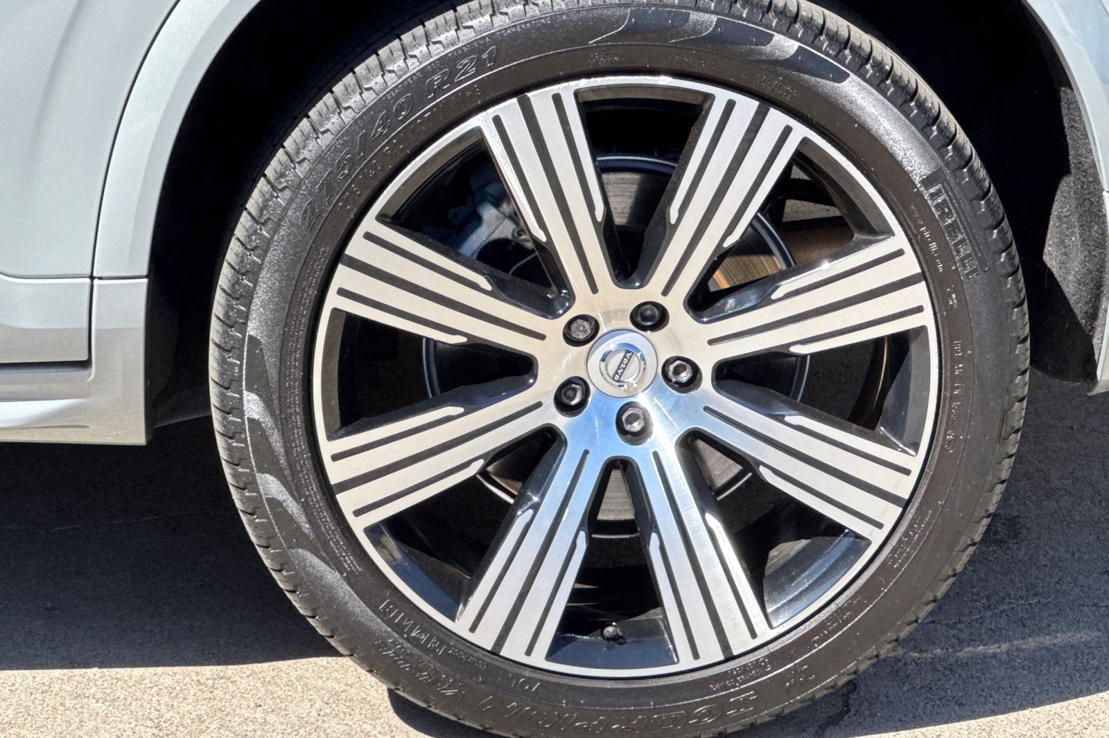 Used 2024 Volvo XC90 T8 Core w/ Protection Package Premier AWD/4WD image 11