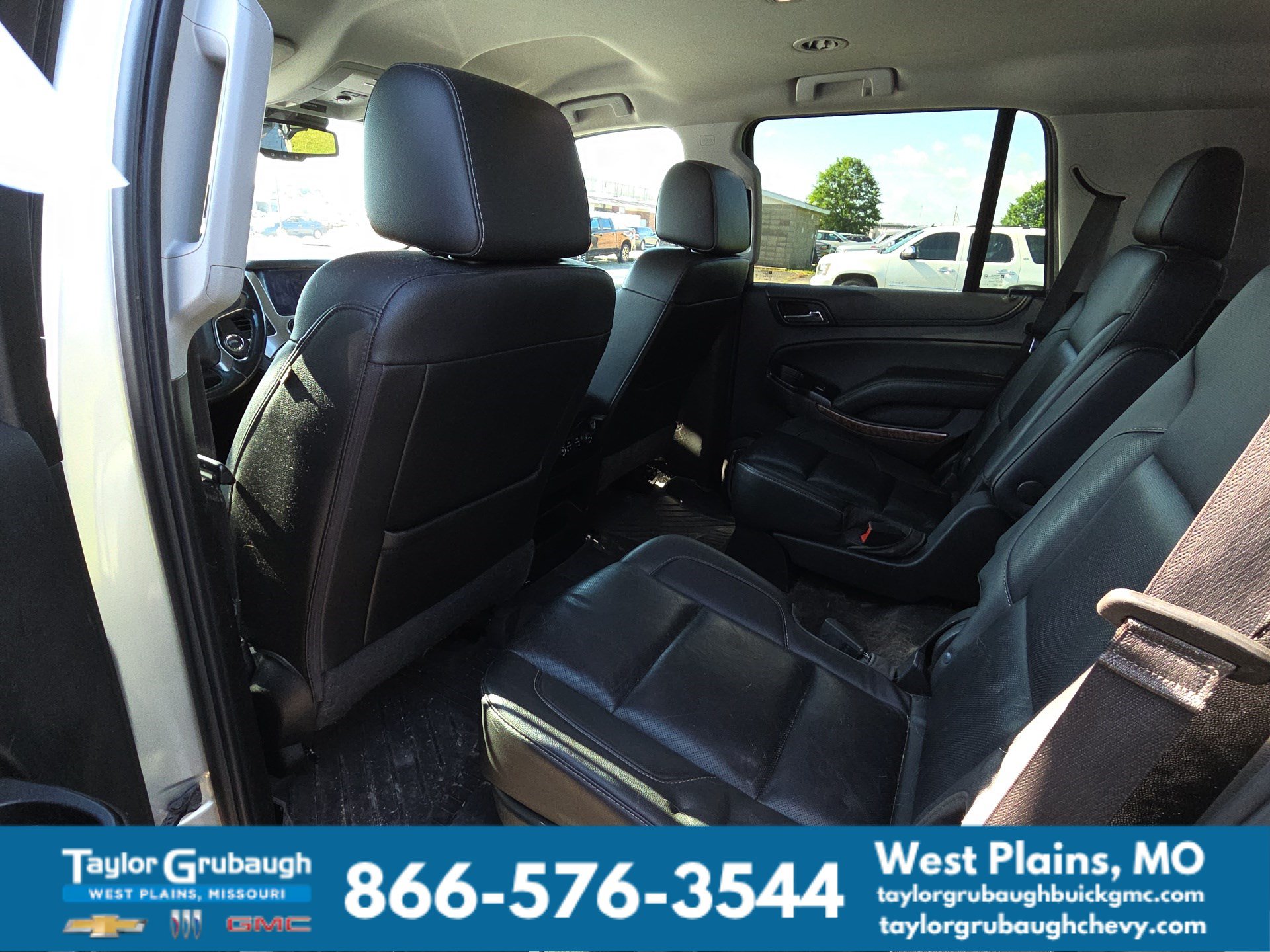 Used 2020 Chevrolet Tahoe Premier AWD/4WD image 13