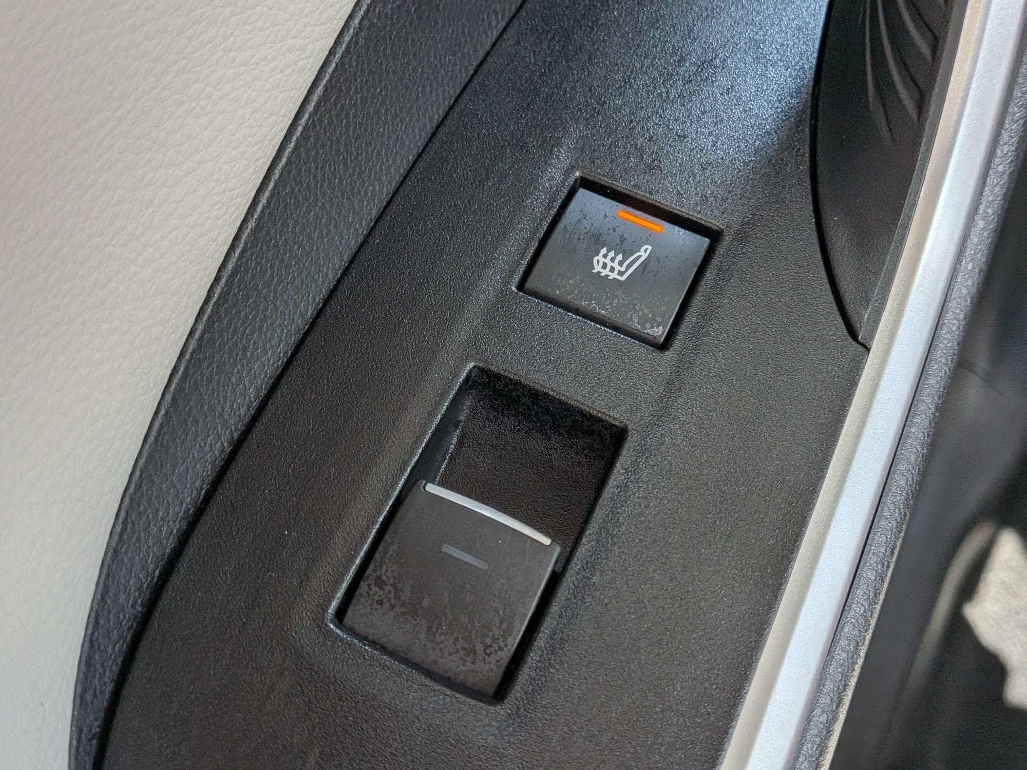 Used 2025 Toyota RAV4 Limited w/ Weather Package FWD image 19