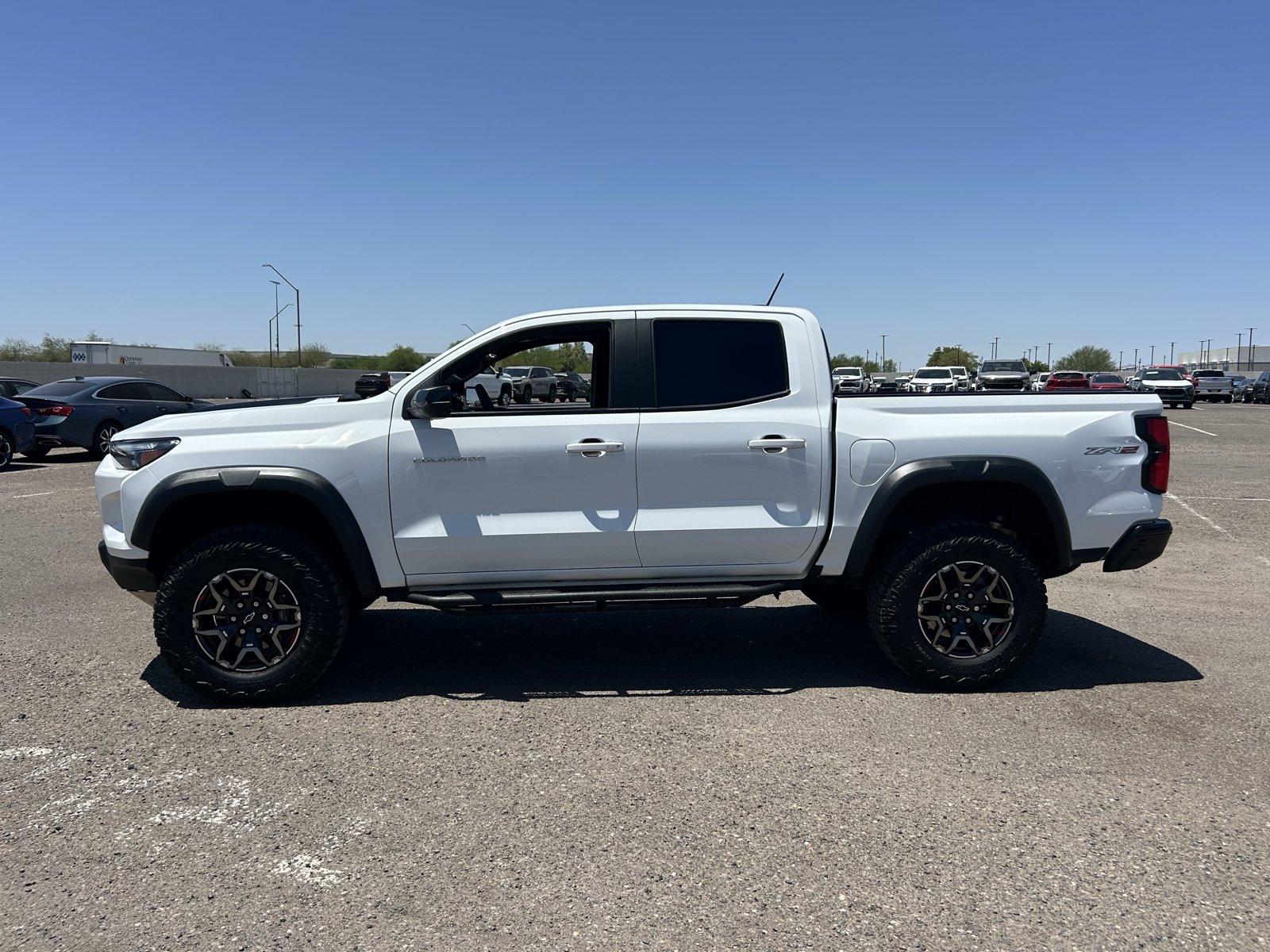 Certified 2024 Chevrolet Colorado ZR2 AWD/4WD image 2