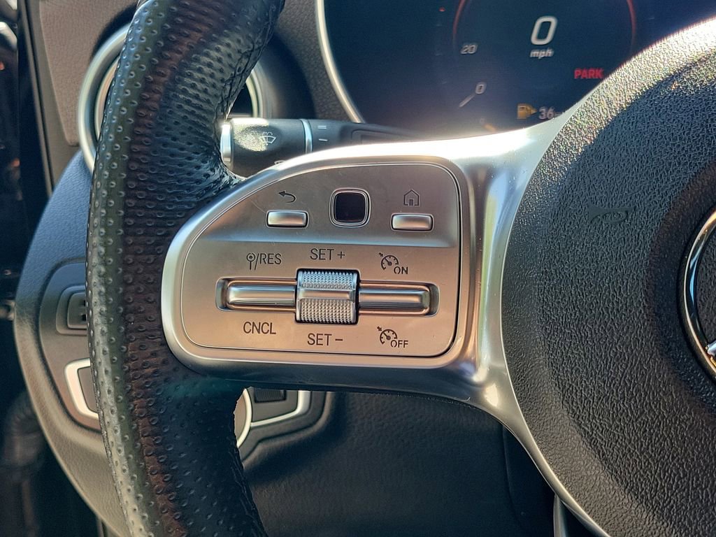 Used 2022 Mercedes-Benz GLC 300 image 31