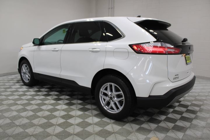 Used 2024 Ford Edge SEL w/ Cargo Accessory Package AWD/4WD image 9
