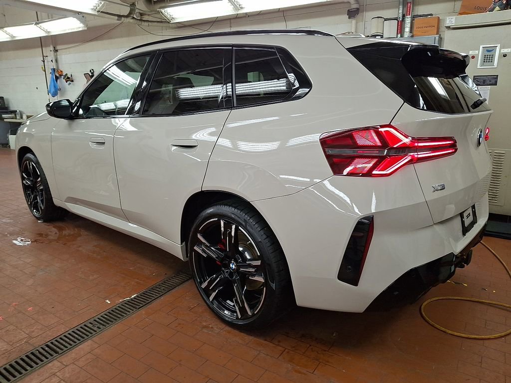 Used 2025 BMW X3 M50 w/ Premium Package image 6