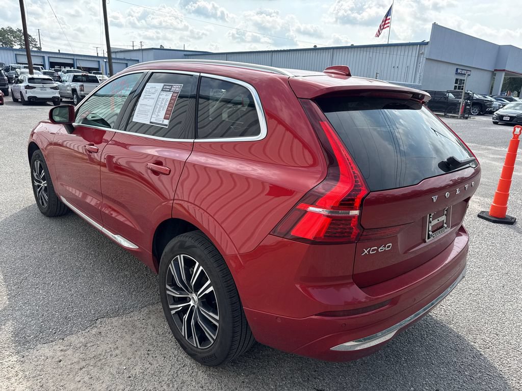Used 2022 Volvo XC60 B5 Inscription w/ Advanced Package AWD/4WD image 6
