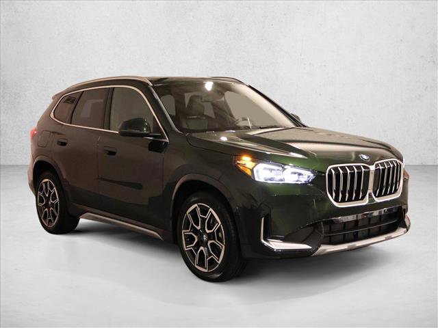 Used 2025 BMW X1 xDrive28i w/ Technology Package image 3