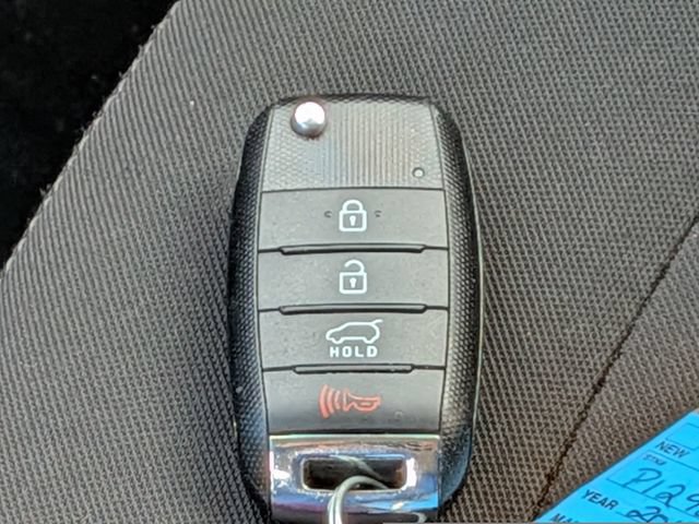 Used 2015 Kia Soul FWD image 29