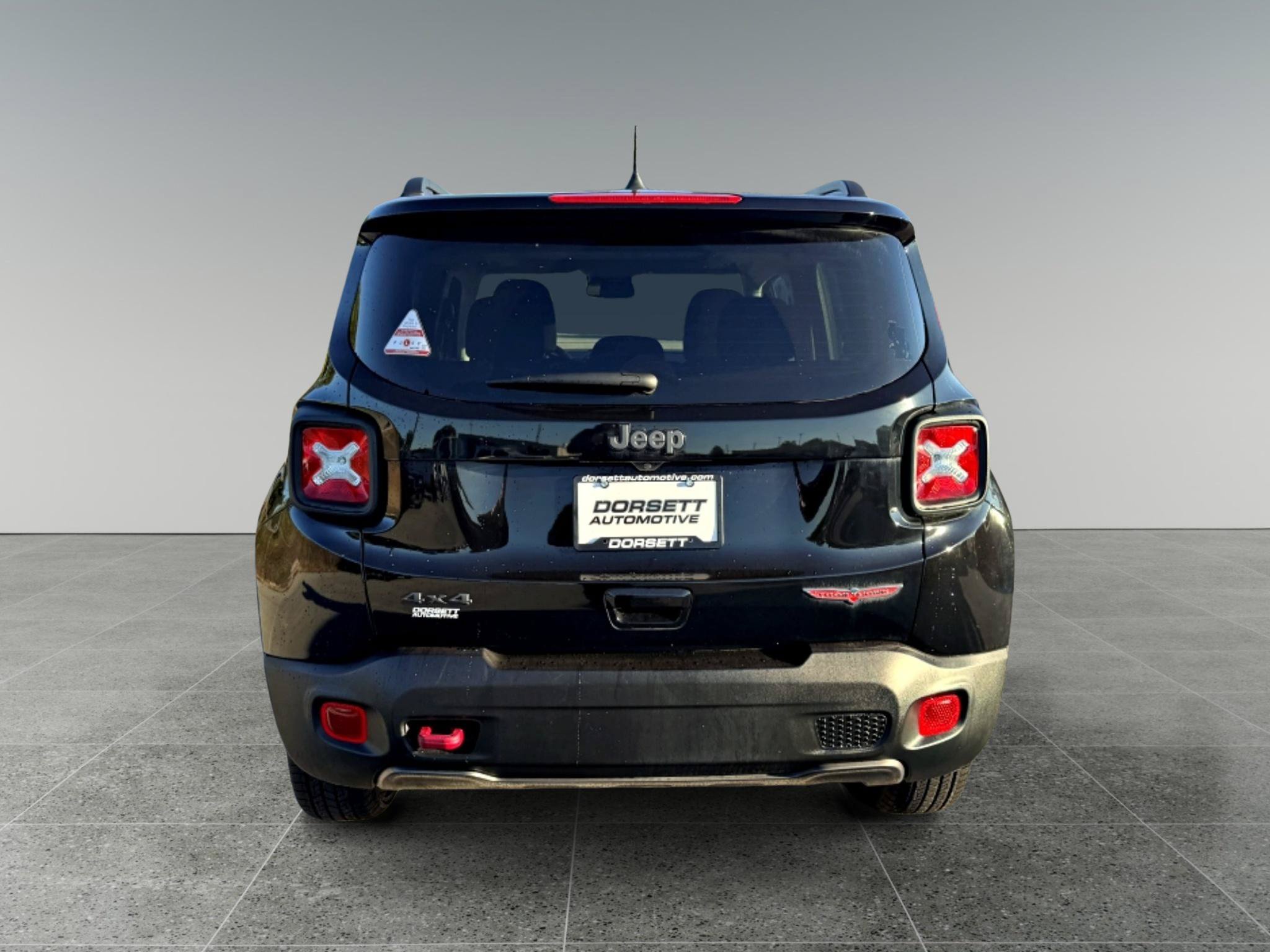 Used 2022 Jeep Renegade Trailhawk w/ Sun/Sound Group AWD/4WD image 5