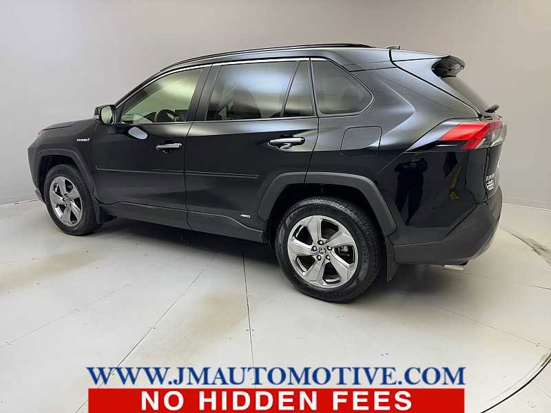 Used 2020 Toyota RAV4 Limited image 3