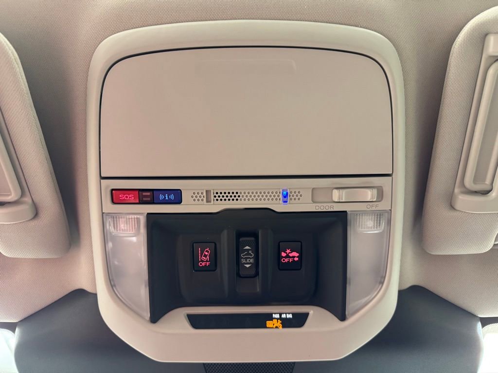 Used 2023 Subaru Forester Premium image 40