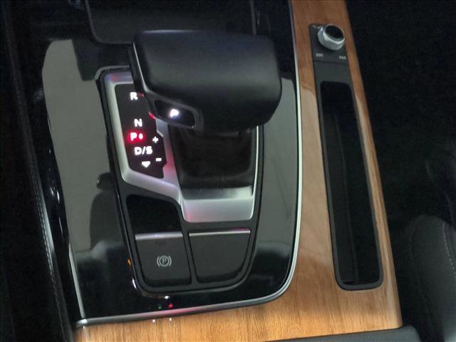 Used 2021 Audi Q5 e Prestige w/ Prestige Package image 14