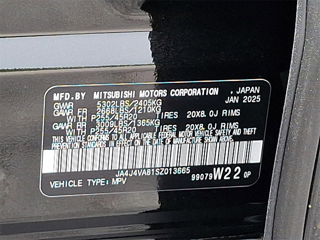 New 2025 Mitsubishi Outlander SE image 10