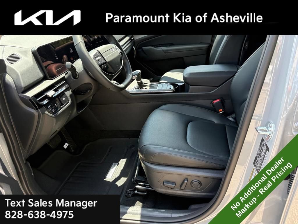 New 2026 Kia Sportage EX AWD/4WD image 17