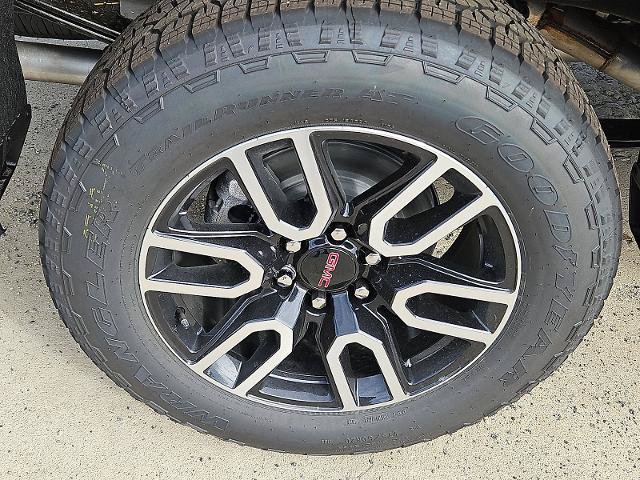 New 2026 GMC Sierra 1500 AT4 w/ AT4 Premium Package AWD/4WD image 7