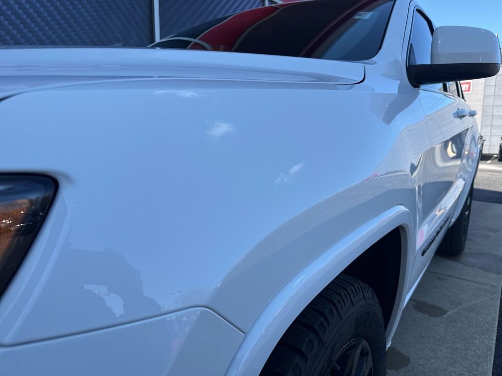 Used 2018 Jeep Grand Cherokee Altitude image 17