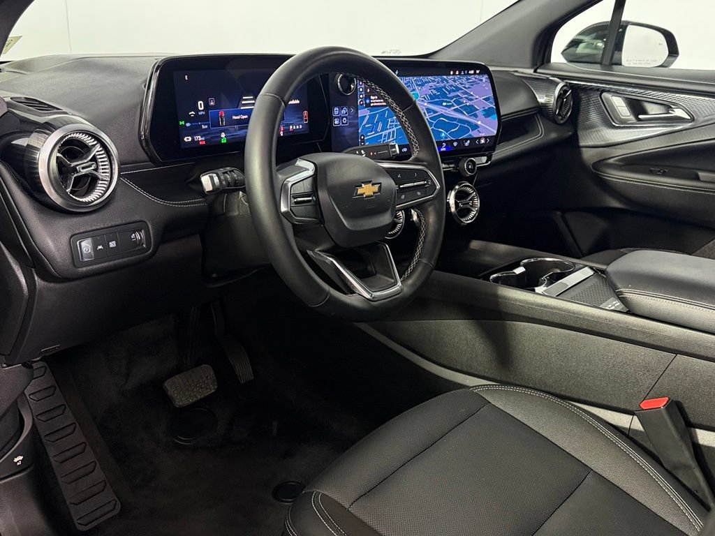 Used 2024 Chevrolet Blazer EV LT AWD/4WD image 13