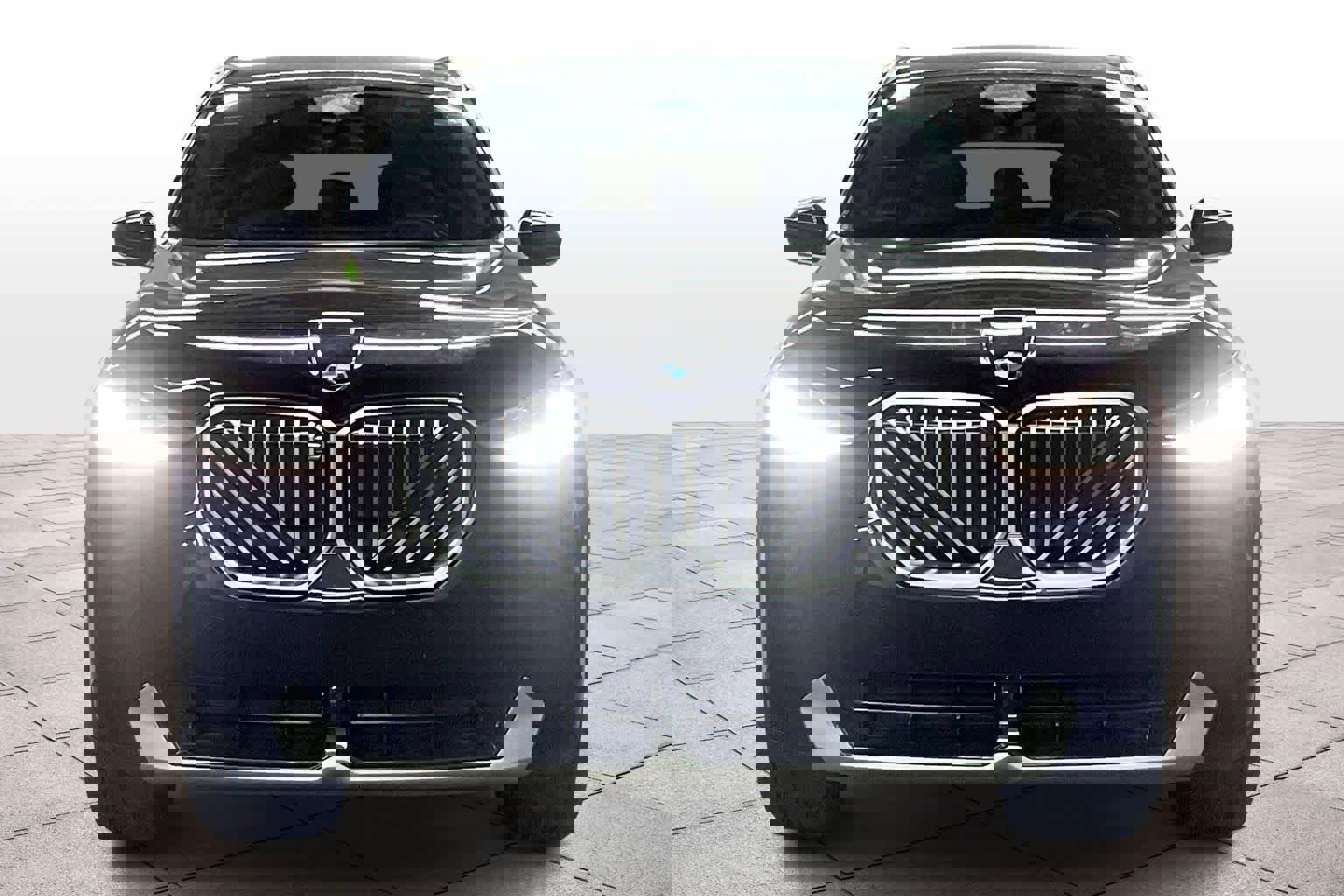 Used 2025 BMW X3 xDrive30i w/ Premium Package image 3