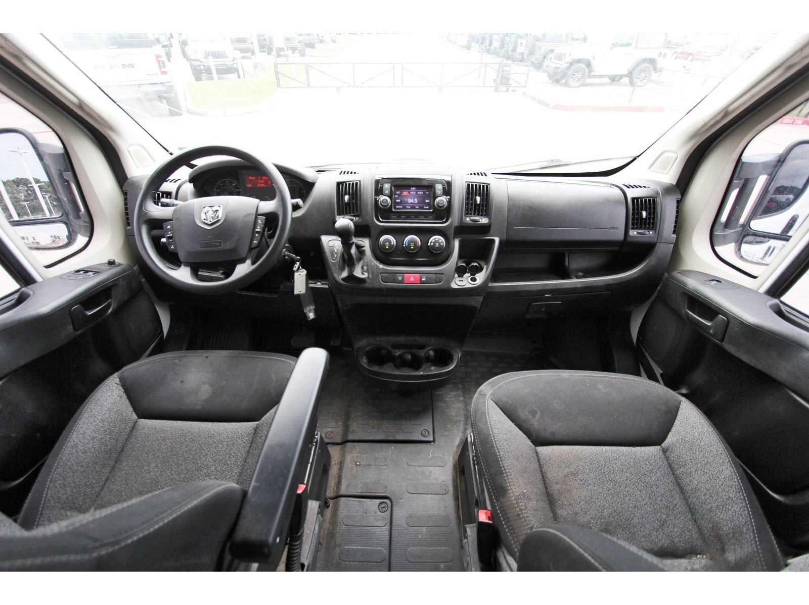 Used 2020 RAM ProMaster 1500 w/ Interior Convenience Group FWD image 7