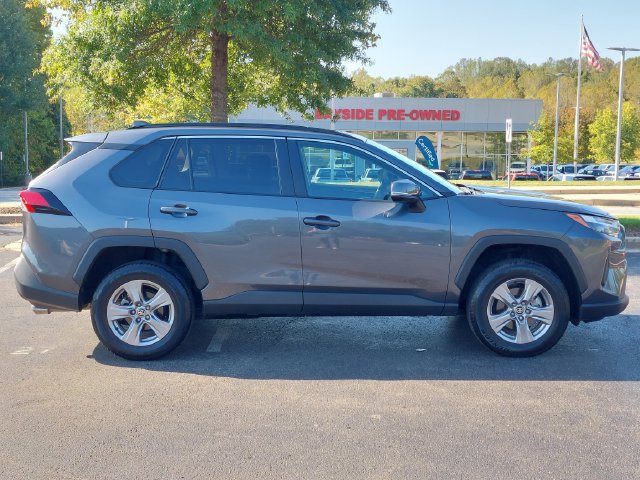 Used 2025 Toyota RAV4 XLE w/ Convenience Package AWD/4WD image 30