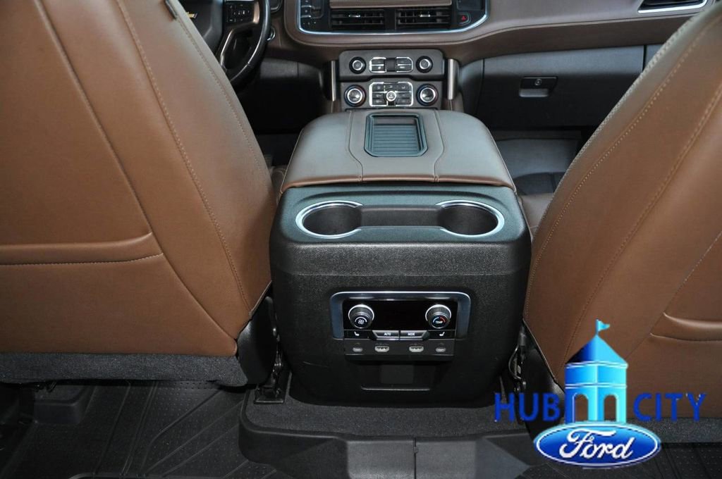 Used 2021 Chevrolet Suburban High Country w/ Premium Package RWD image 21