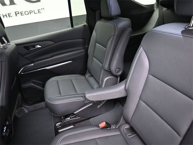Used 2025 Chevrolet Traverse LT image 21