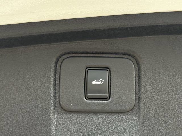 Used 2023 Nissan Murano Platinum w/ Cargo Package FWD image 36