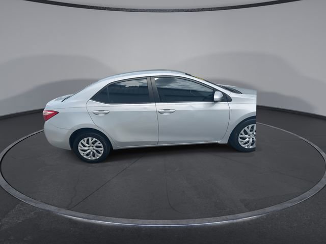Used 2019 Toyota Corolla LE FWD image 16