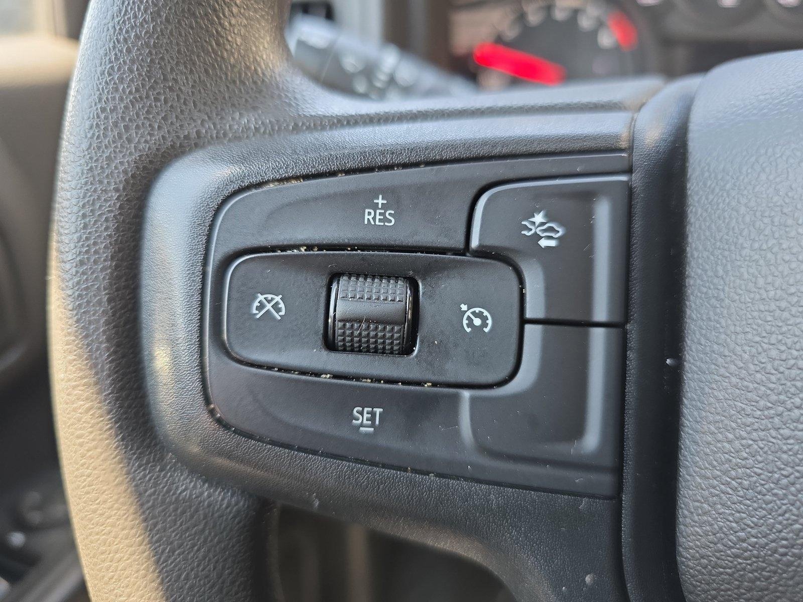 Certified 2025 Chevrolet Silverado 1500 Custom w/ LPO, Dark Essentials Package AWD/4WD image 25