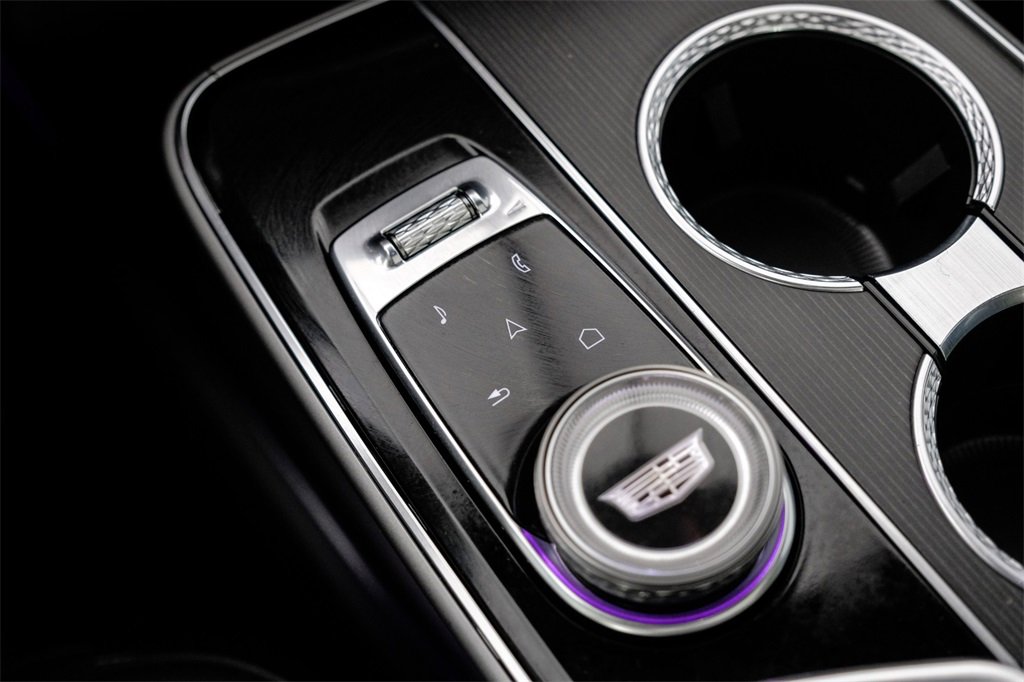 Used 2024 Cadillac Lyriq Luxury image 25