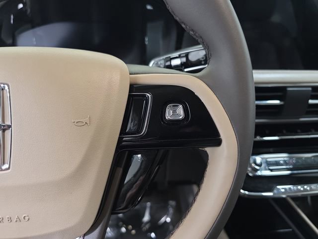 Certified 2023 Lincoln Corsair FWD image 15