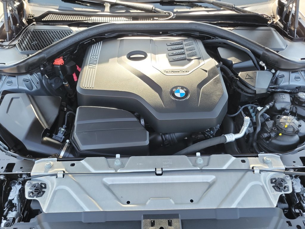 Used 2023 BMW 330i Sedan w/ Driving Assistance Package RWD image 29