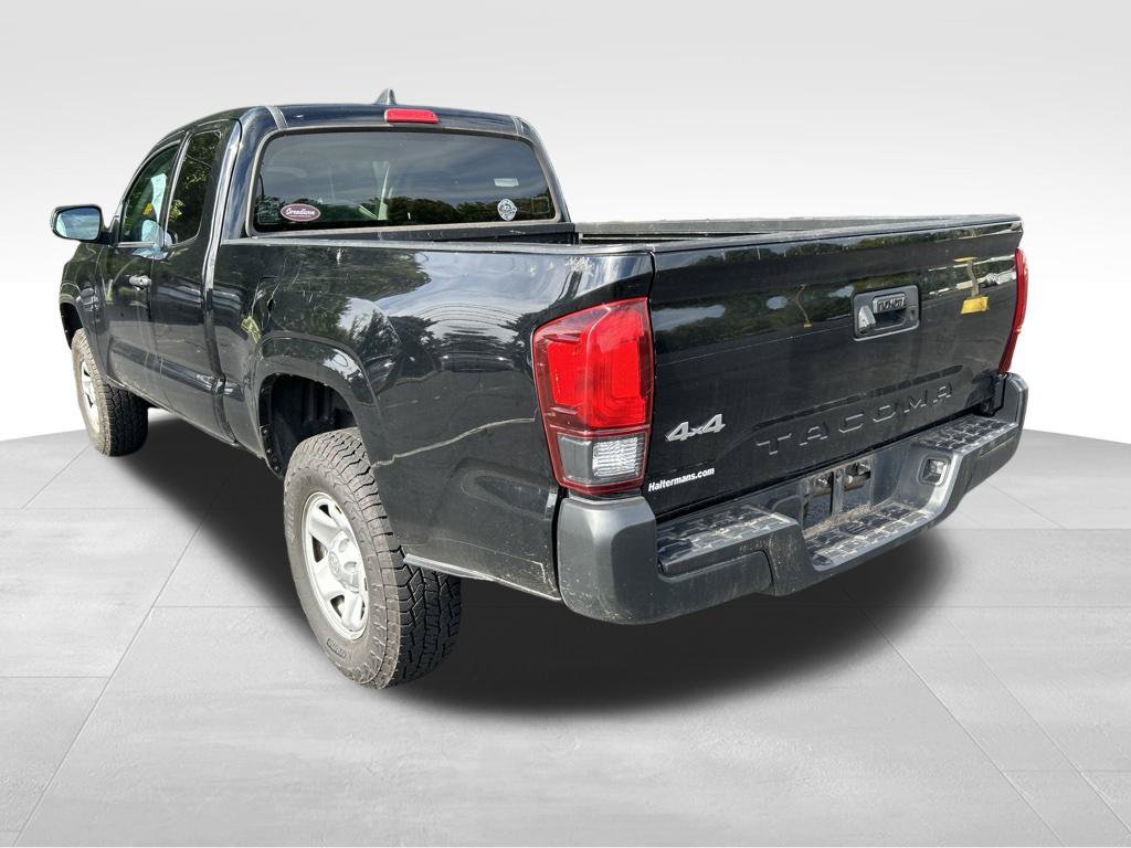 Certified 2020 Toyota Tacoma SR AWD/4WD image 3