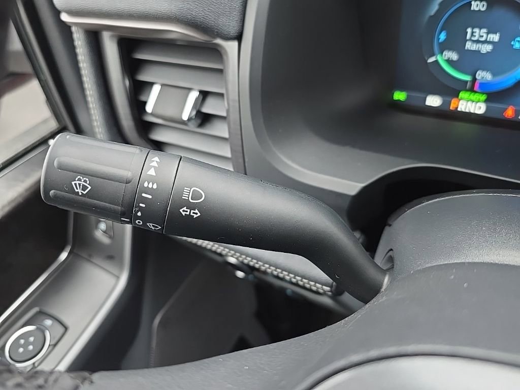 New 2025 Ford F150 Lightning Flash AWD/4WD image 25