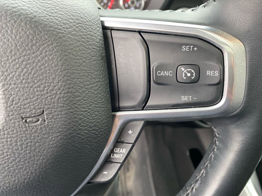 Used 2023 RAM 1500 Laramie AWD/4WD image 18