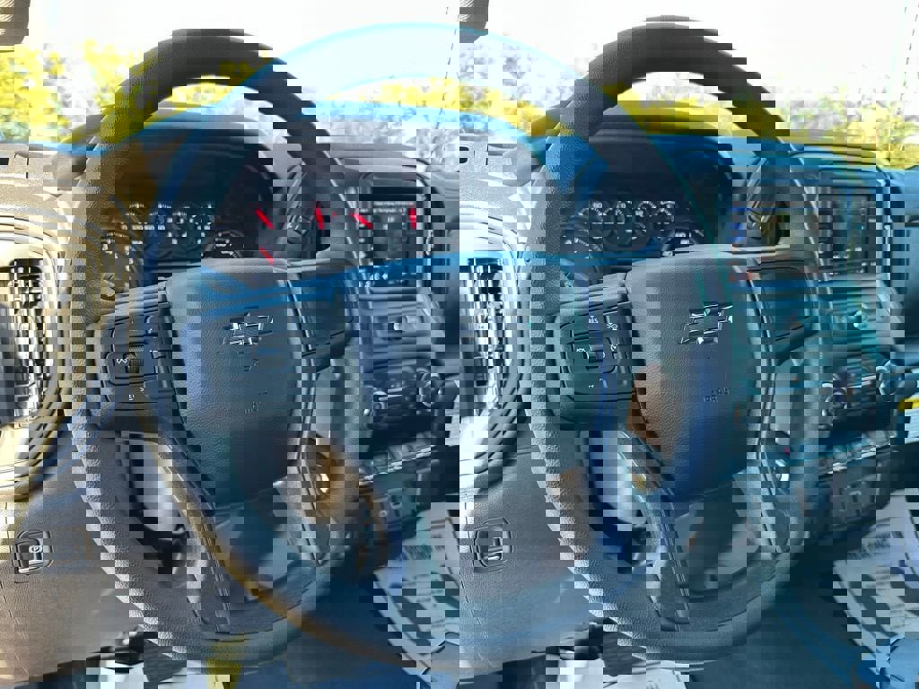 New 2026 Chevrolet Silverado 1500 Custom Trail Boss w/ Dark Appearance Package image 60