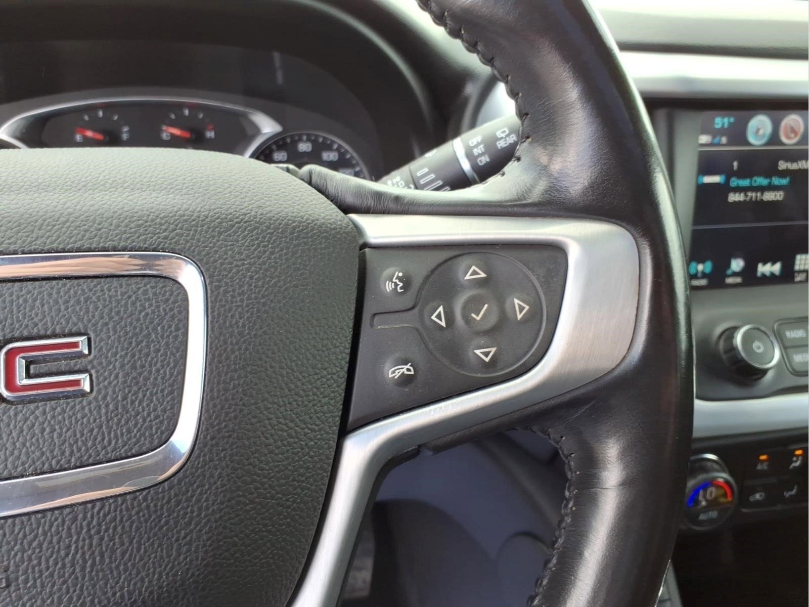 Used 2018 GMC Acadia SLT FWD image 17