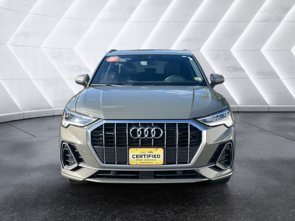 Used 2024 Audi Q3 2.0T Premium Plus w/ Premium Plus Package AWD/4WD image 9