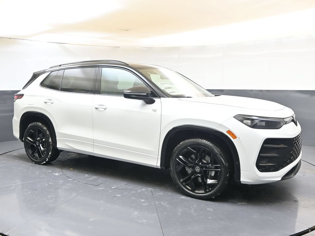 Used 2026 Volkswagen Tiguan SE R-Line AWD/4WD image 7