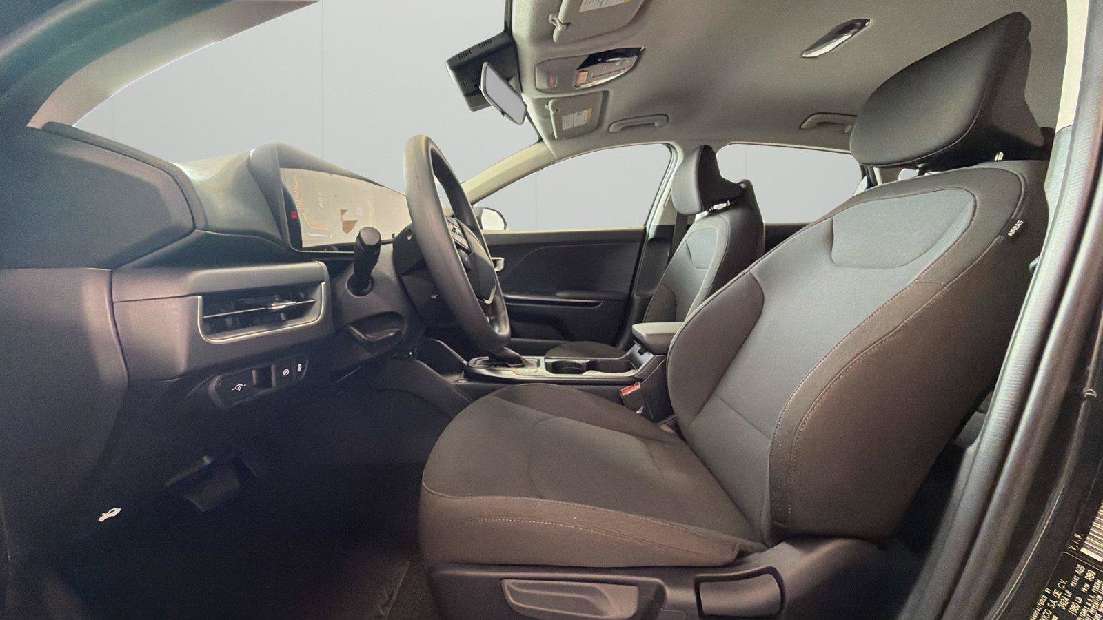 New 2026 Kia K4 FWD image 10