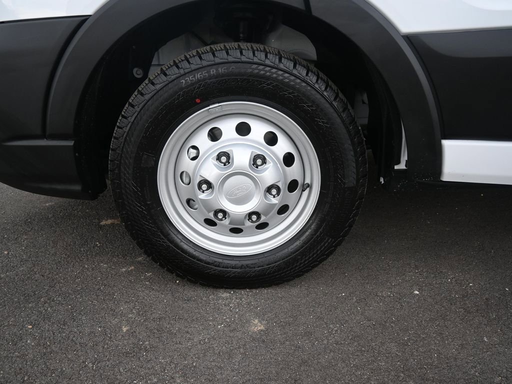 New 2026 Ford Transit 250 148 Medium Roof Extended AWD image 41