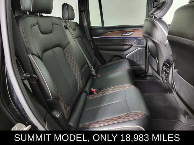 Used 2024 Jeep Grand Cherokee Summit w/ Adv Protech Group IV AWD/4WD image 16
