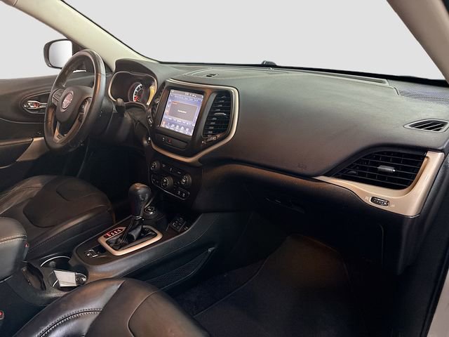 Used 2018 Jeep Cherokee Limited w/ High Altitude Package image 29