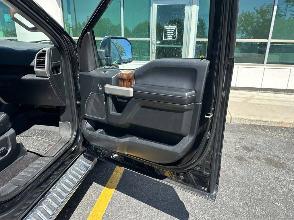 Used 2018 Ford F150 Lariat AWD/4WD image 6