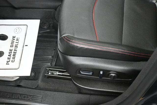 Used 2023 Chevrolet Equinox RS w/ RS Leather Package FWD image 12
