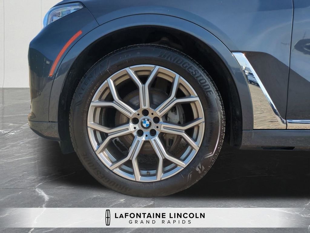 Used 2020 BMW X7 xDrive40i w/ Premium Package image 34